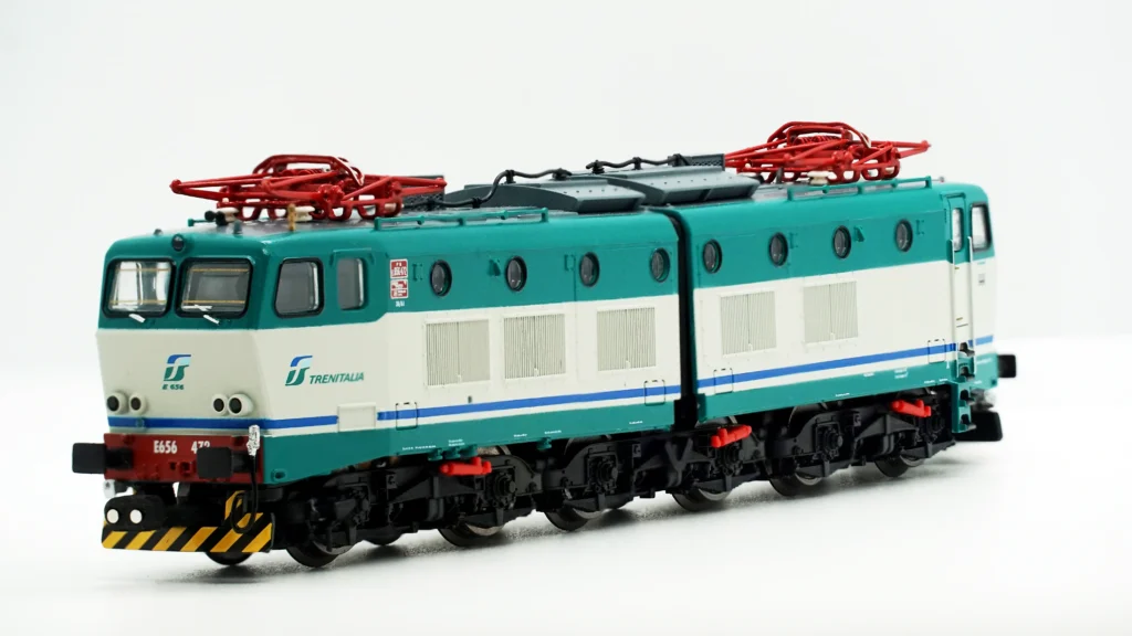 Magnetic coupler Ø1mm N scale trains