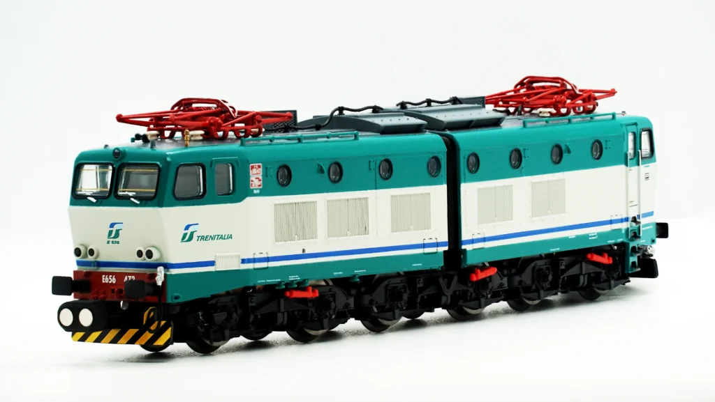 Magnetic coupler Ø2mm N scale trains